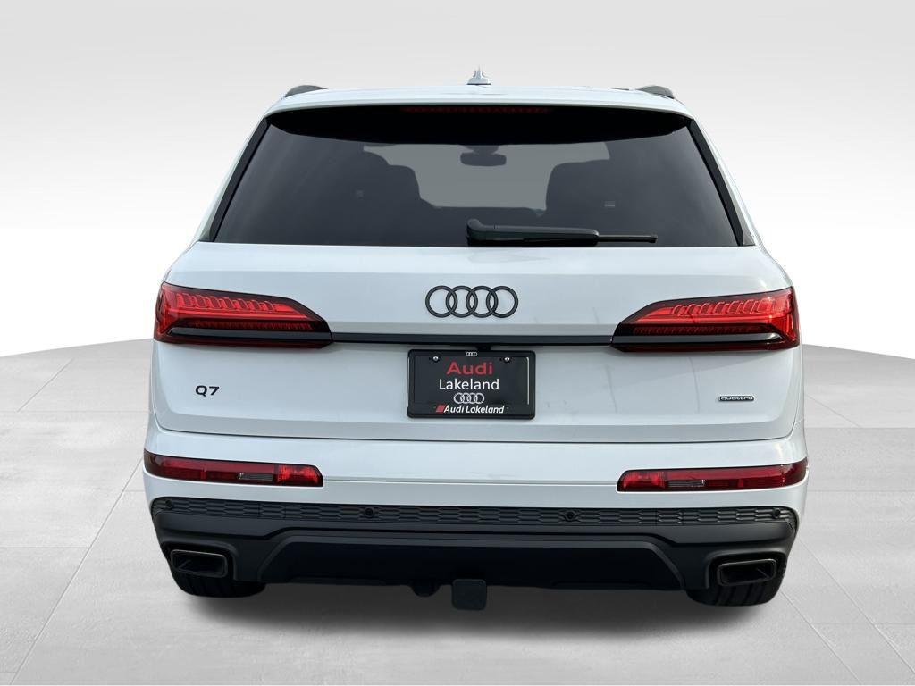 new 2026 Audi Q7 car, priced at $64,667