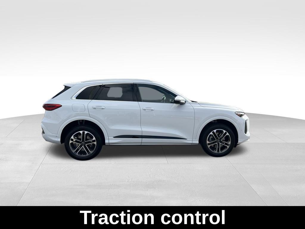 new 2025 Audi Q5 car, priced at $50,491