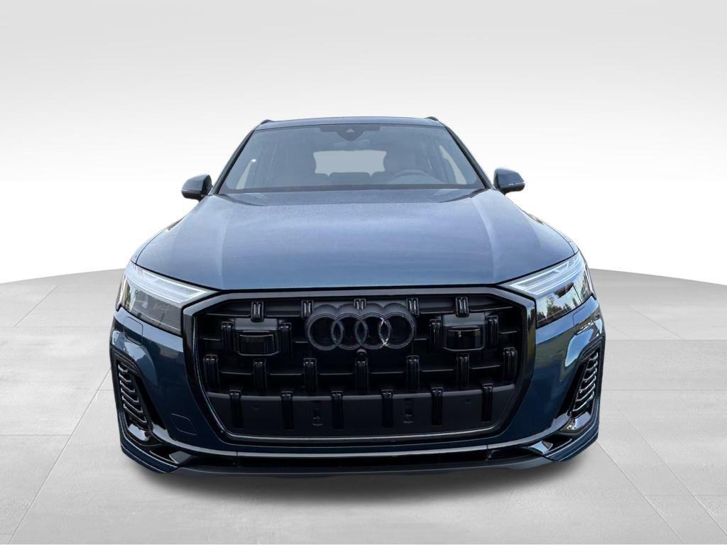 new 2026 Audi Q7 car, priced at $78,485