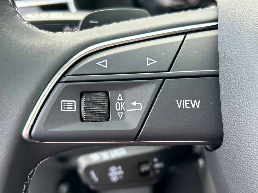 new 2026 Audi Q7 car, priced at $78,485