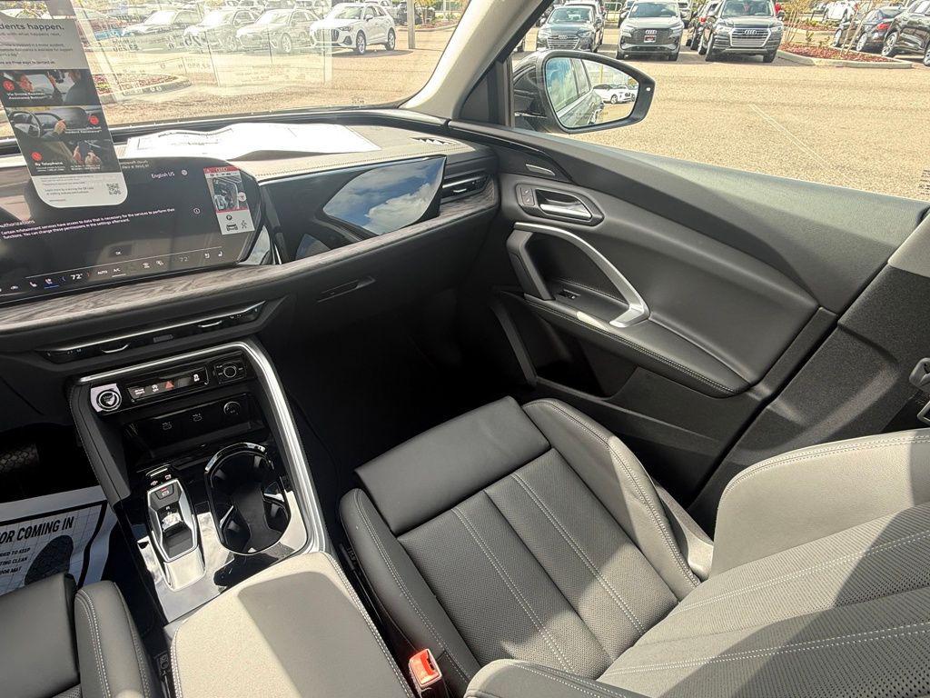 new 2025 Audi Q5 car, priced at $54,264