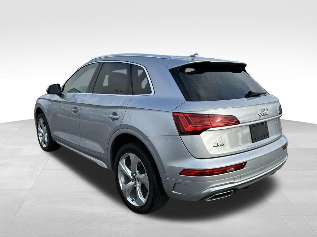 used 2022 Audi Q5 car, priced at $24,490