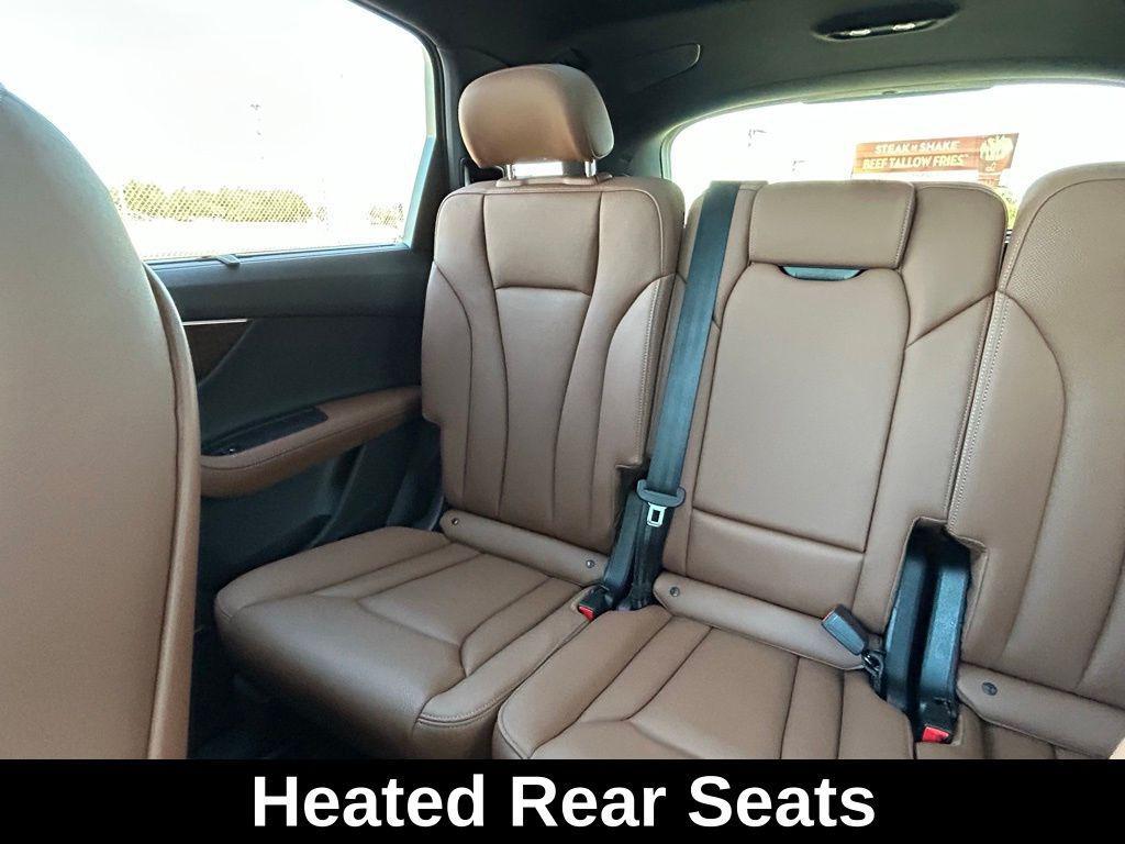 new 2026 Audi Q7 car, priced at $63,244