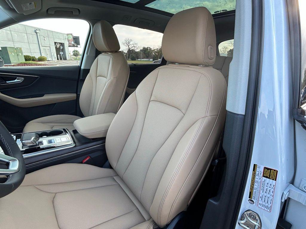 new 2026 Audi Q7 car, priced at $67,918