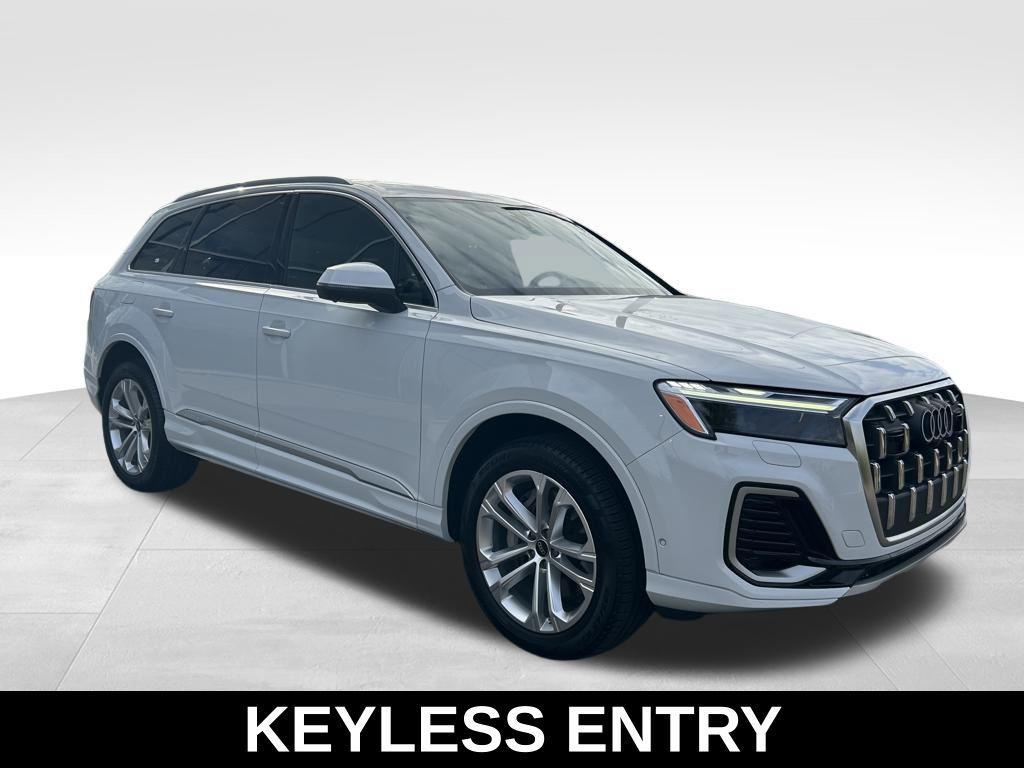 used 2025 Audi Q7 car, priced at $56,241