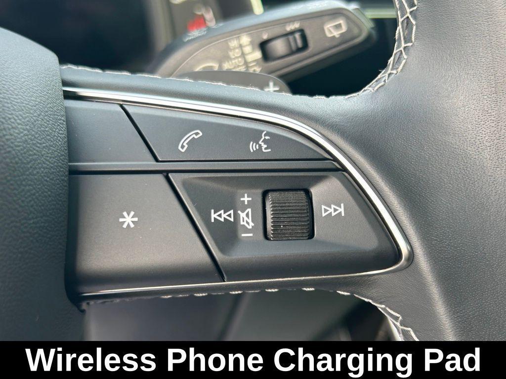 used 2025 Audi Q7 car, priced at $56,241