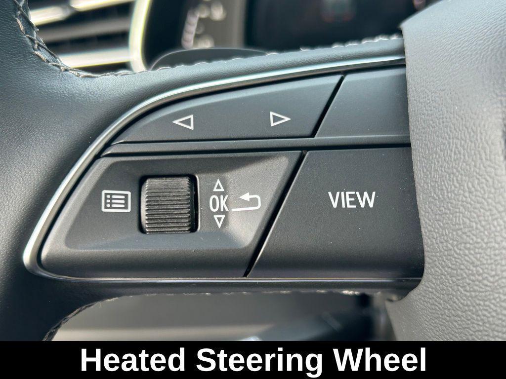 used 2025 Audi Q7 car, priced at $56,241