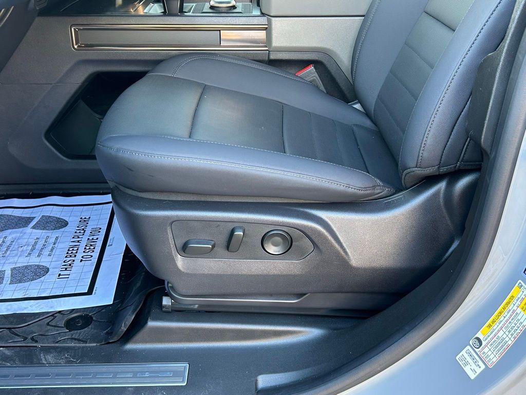 used 2025 GMC HUMMER EV SUV car, priced at $74,692