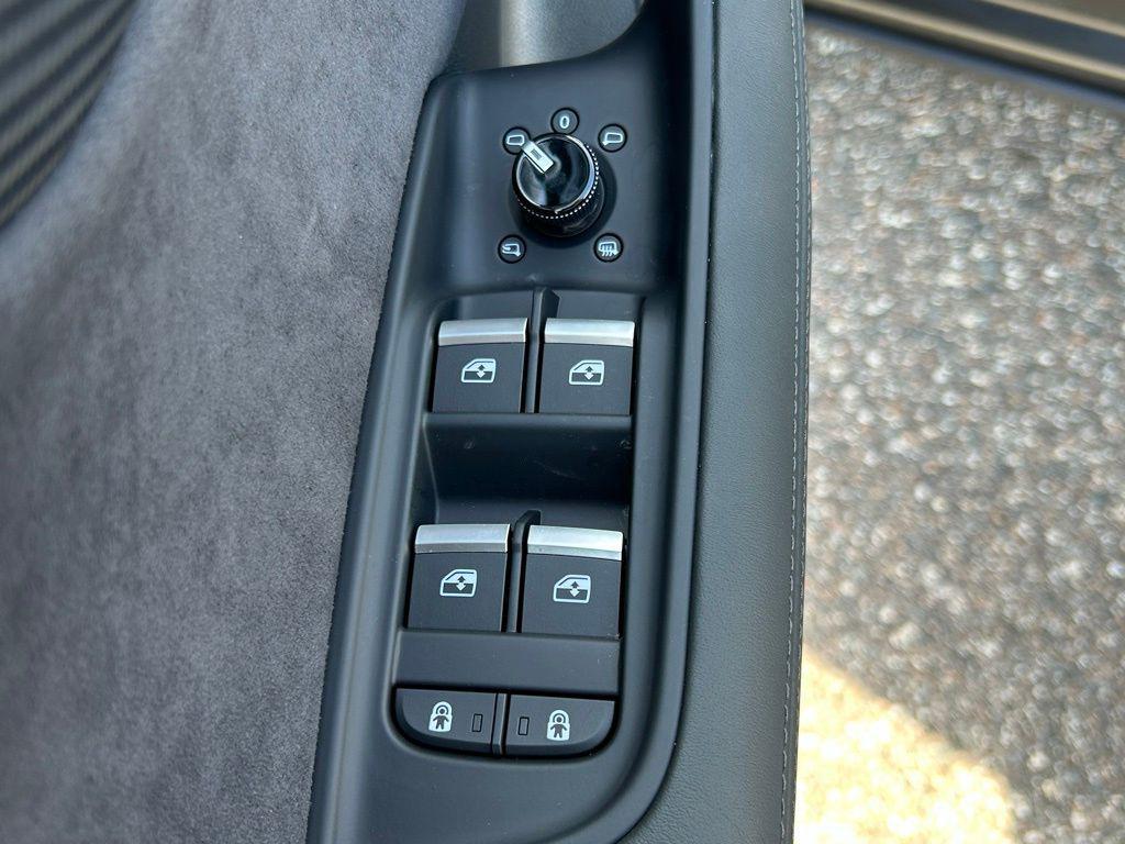 new 2025 Audi RS Q8 car, priced at $144,850