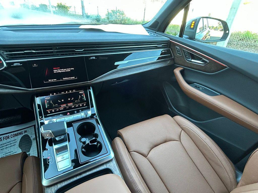 new 2026 Audi Q7 car, priced at $77,710