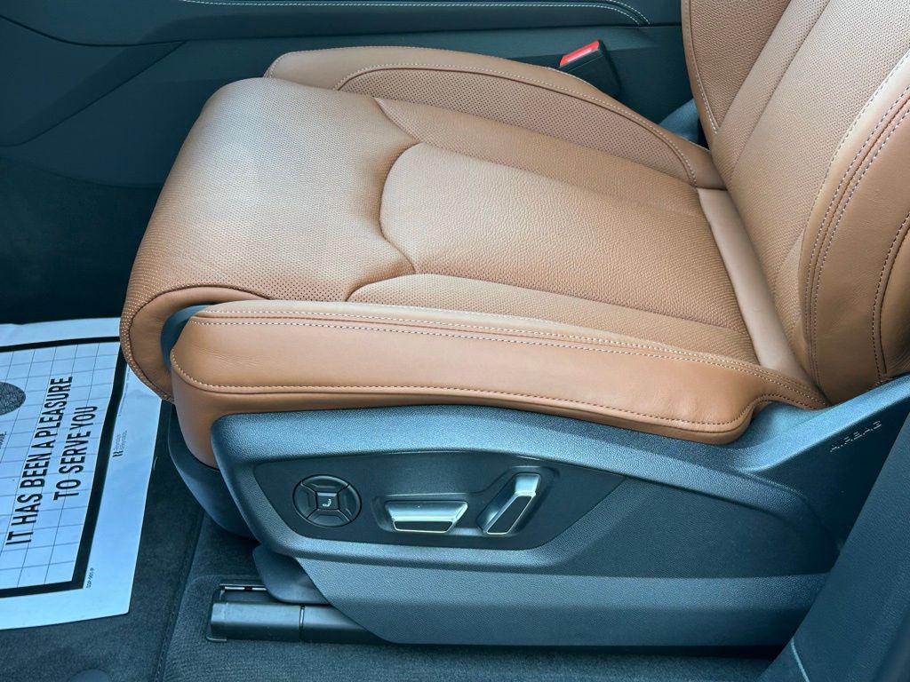 new 2026 Audi Q7 car, priced at $77,710