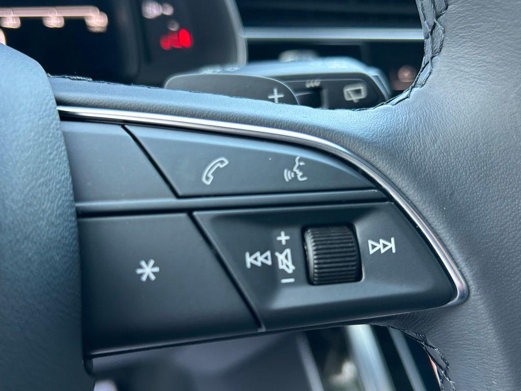 used 2022 Audi Q7 car, priced at $34,741