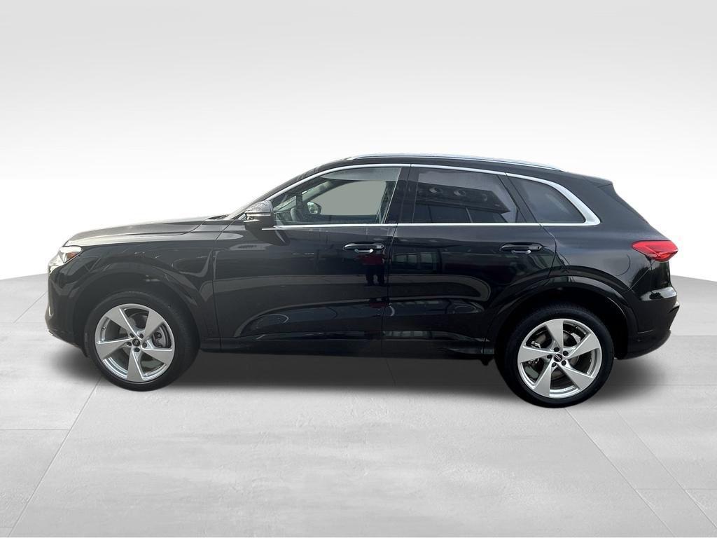 new 2025 Audi Q5 car, priced at $56,994