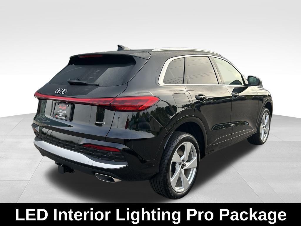 new 2025 Audi Q5 car, priced at $55,660