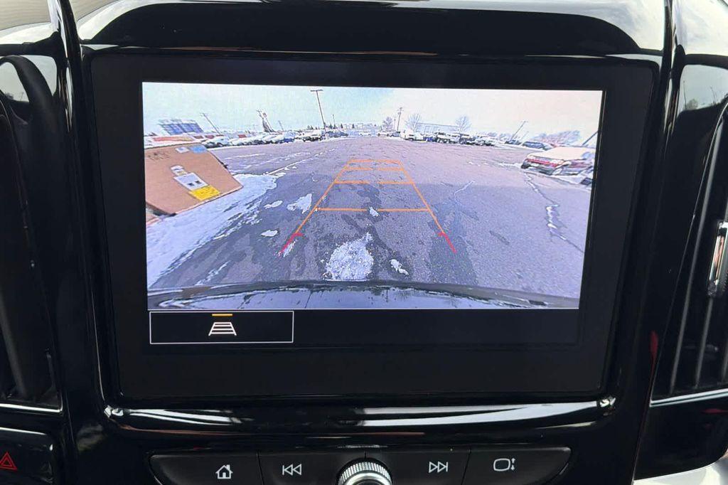 used 2022 Chevrolet Traverse car, priced at $23,999