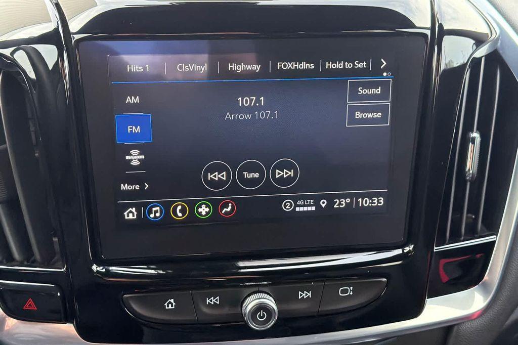 used 2022 Chevrolet Traverse car, priced at $23,999