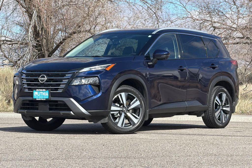 used 2024 Nissan Rogue car, priced at $26,999