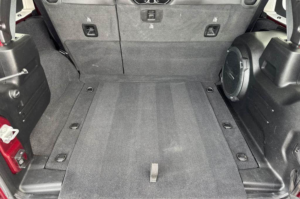 used 2021 Jeep Wrangler Unlimited car, priced at $36,996