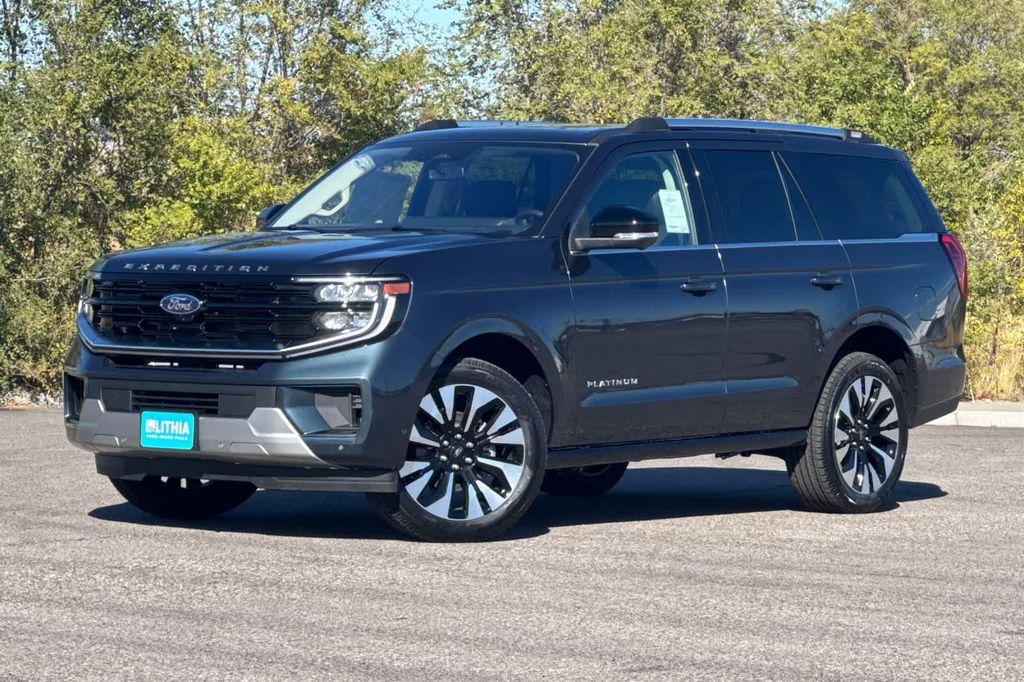 new 2025 Ford Expedition car, priced at $85,817