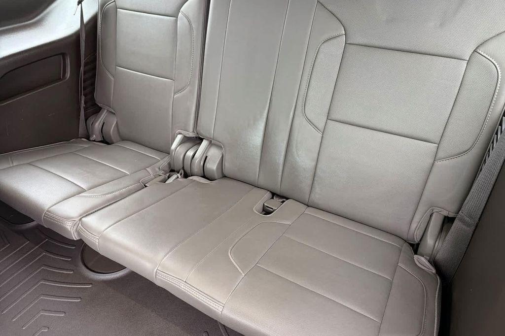 used 2020 GMC Yukon car, priced at $39,992