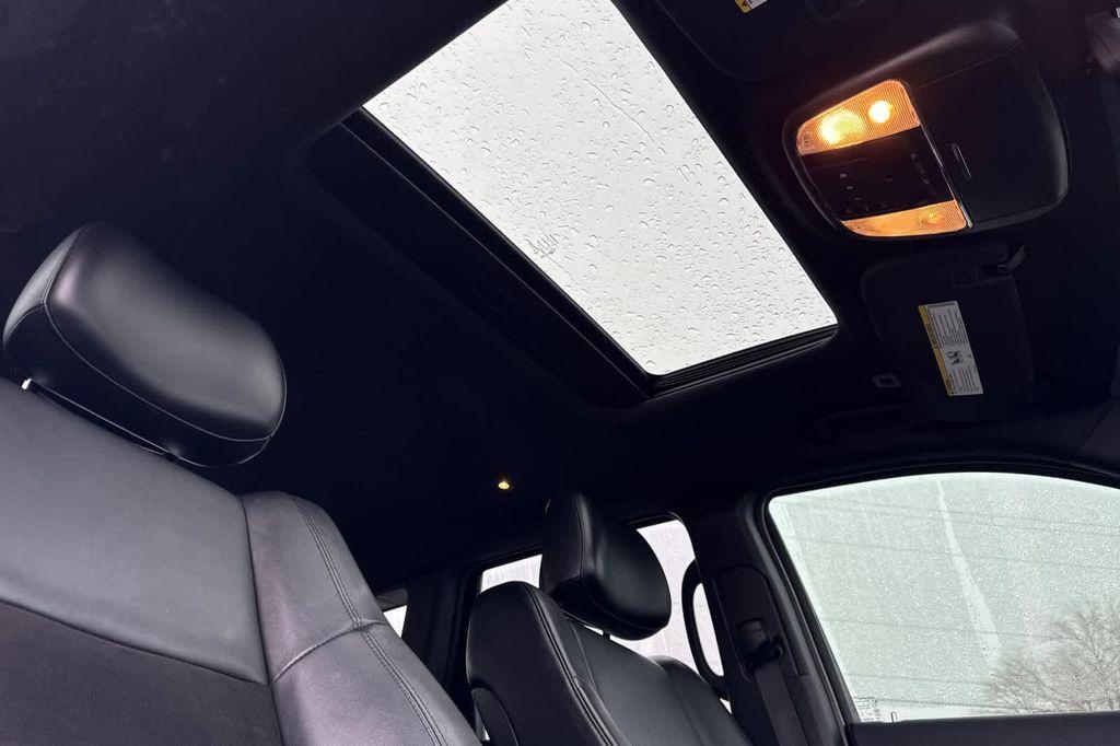 used 2019 Jeep Grand Cherokee car, priced at $22,949