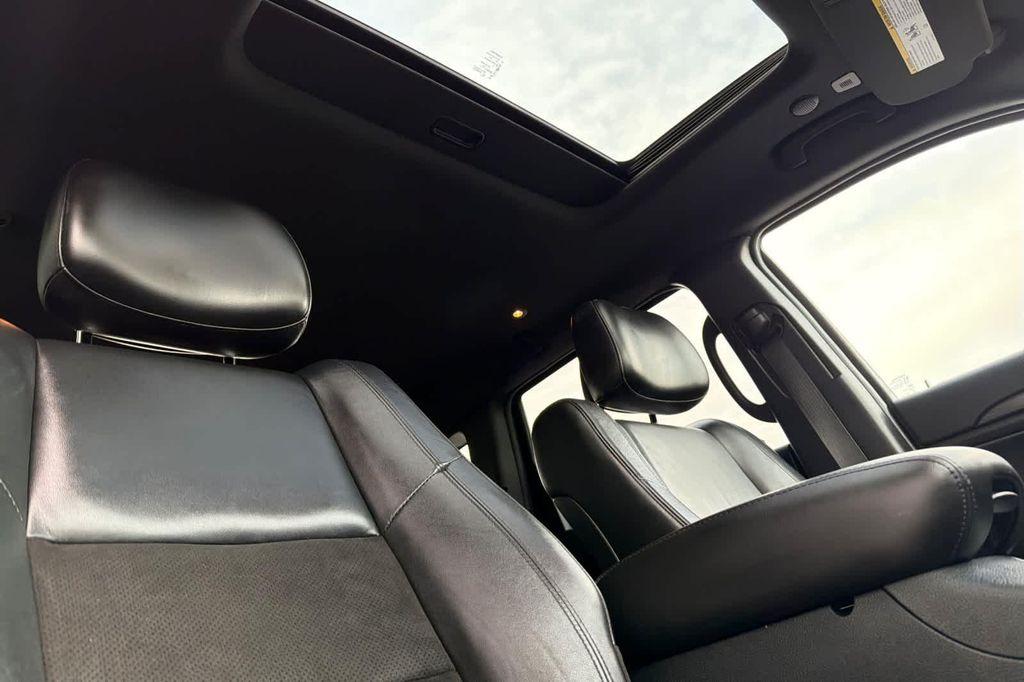 used 2020 Jeep Grand Cherokee car, priced at $15,734