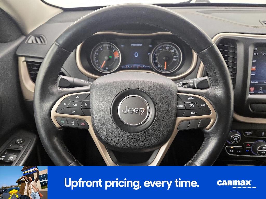 used 2016 Jeep Cherokee car, priced at $12,998