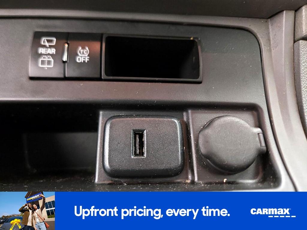 used 2017 Chevrolet Traverse car, priced at $15,998
