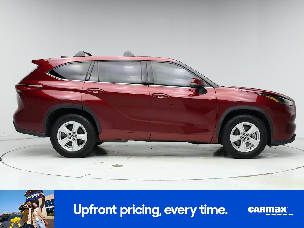 used 2022 Toyota Highlander car, priced at $26,998