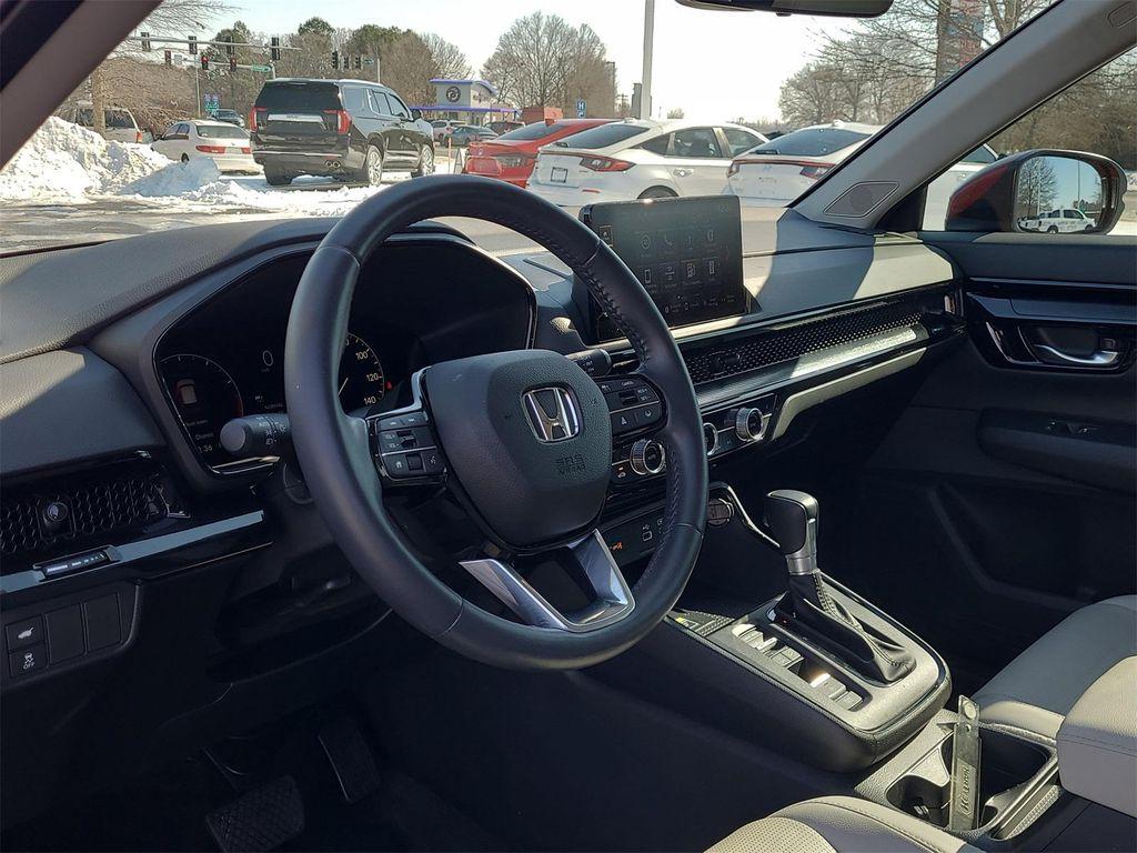 used 2024 Honda CR-V car, priced at $32,279