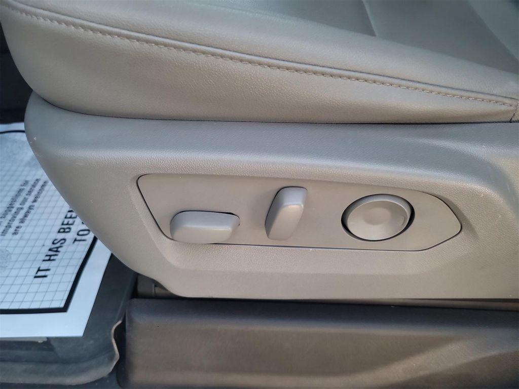 used 2024 GMC Sierra 1500 car, priced at $46,073