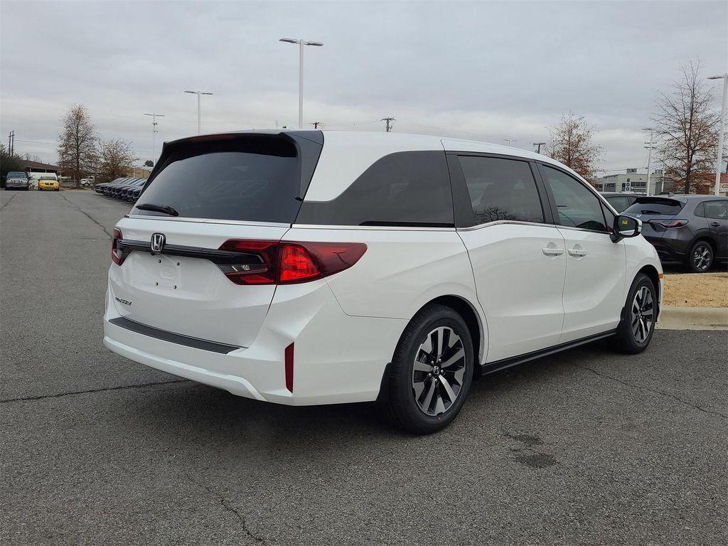 new 2026 Honda Odyssey car, priced at $42,164