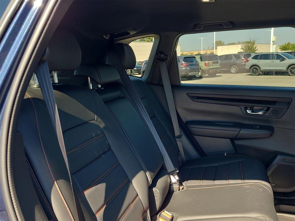 new 2026 Honda CR-V Hybrid car, priced at $41,675