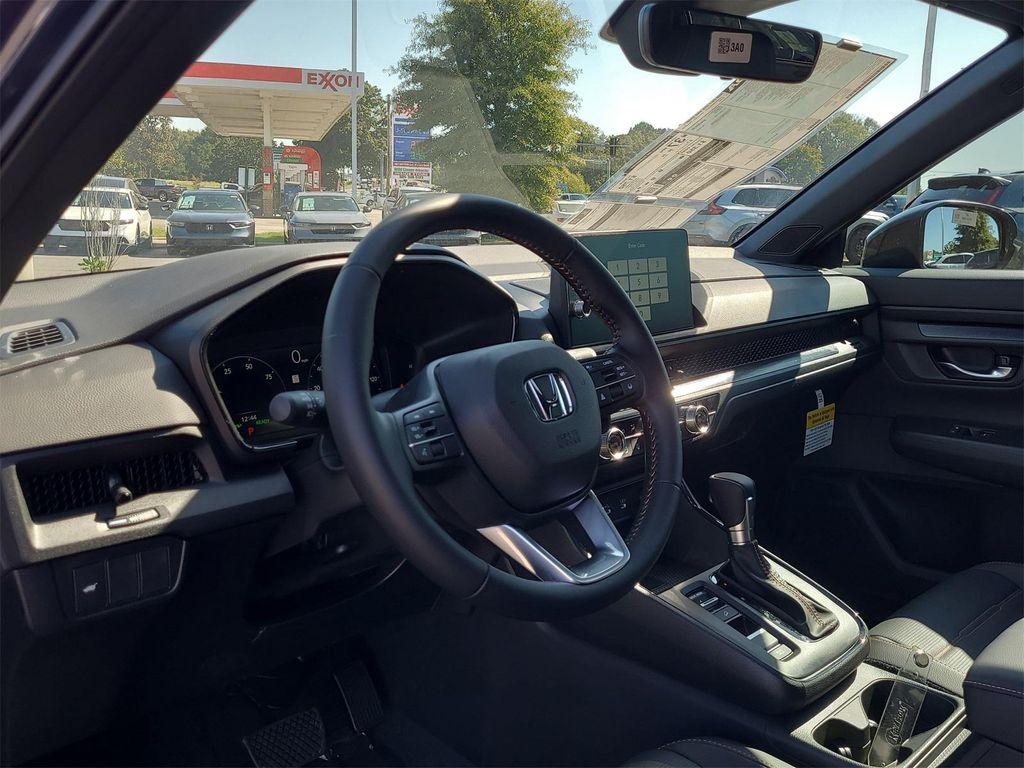 new 2026 Honda CR-V Hybrid car, priced at $41,675