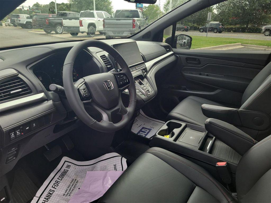 new 2026 Honda Odyssey car, priced at $46,395