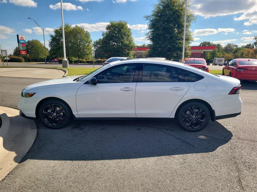 new 2025 Honda Accord car, priced at $28,971
