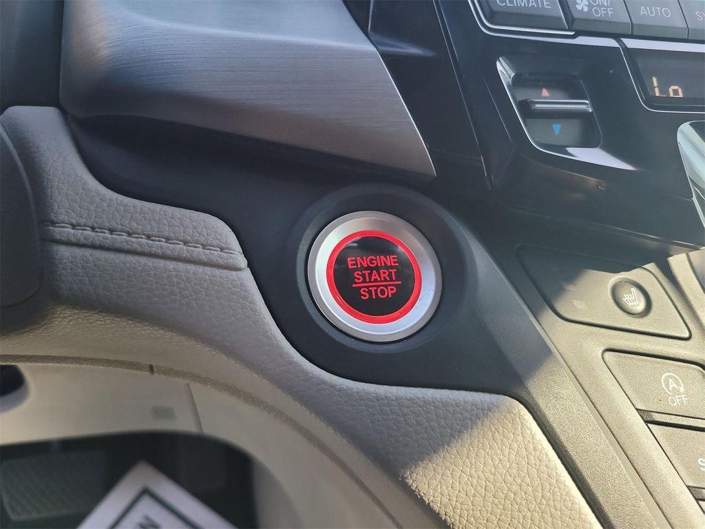 used 2020 Honda Odyssey car, priced at $25,989