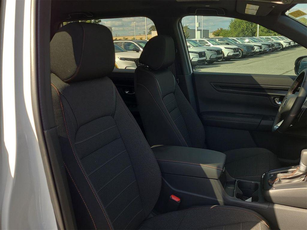 new 2026 Honda CR-V Hybrid car, priced at $37,535