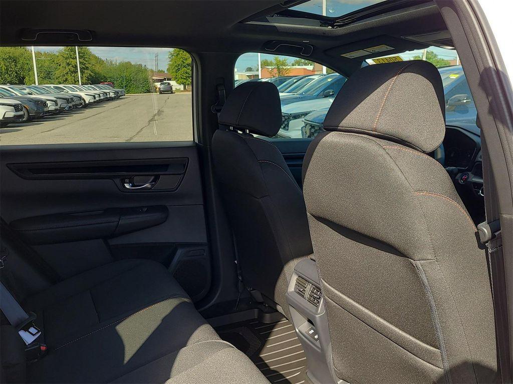 new 2026 Honda CR-V Hybrid car, priced at $37,535