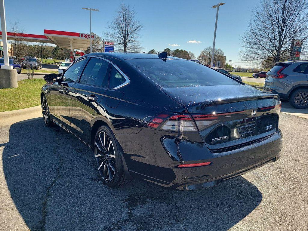 new 2026 Honda Accord Hybrid car, priced at $39,690