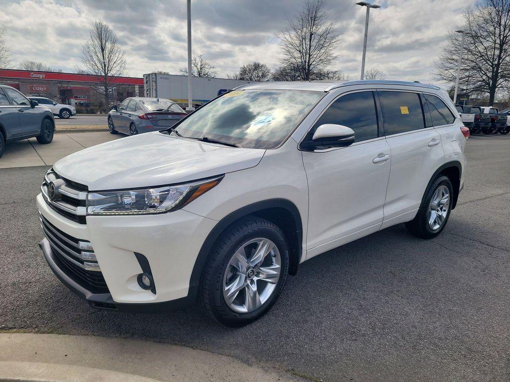 used 2019 Toyota Highlander car, priced at $20,776