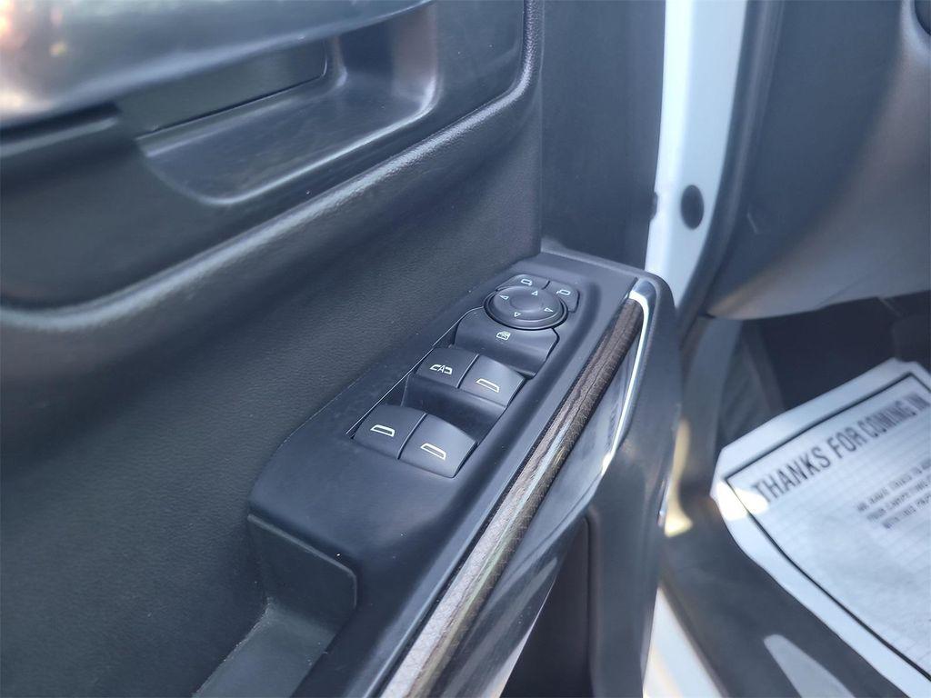 used 2021 Chevrolet Silverado 1500 car, priced at $30,760