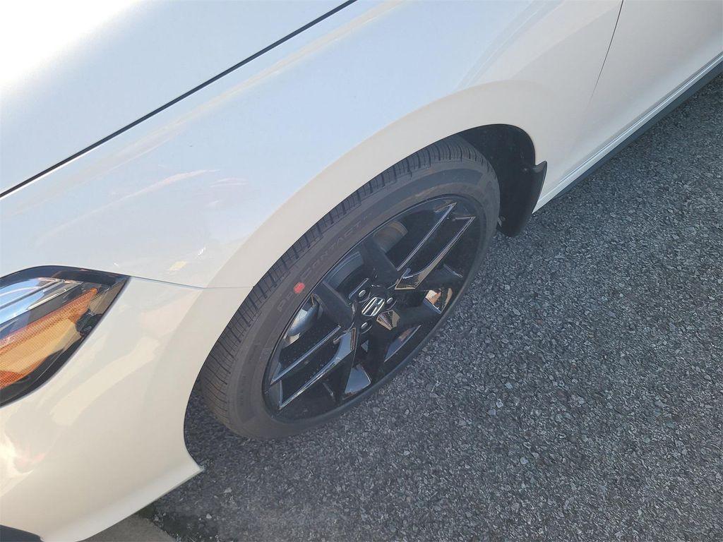 new 2026 Honda Civic Hybrid car, priced at $32,245