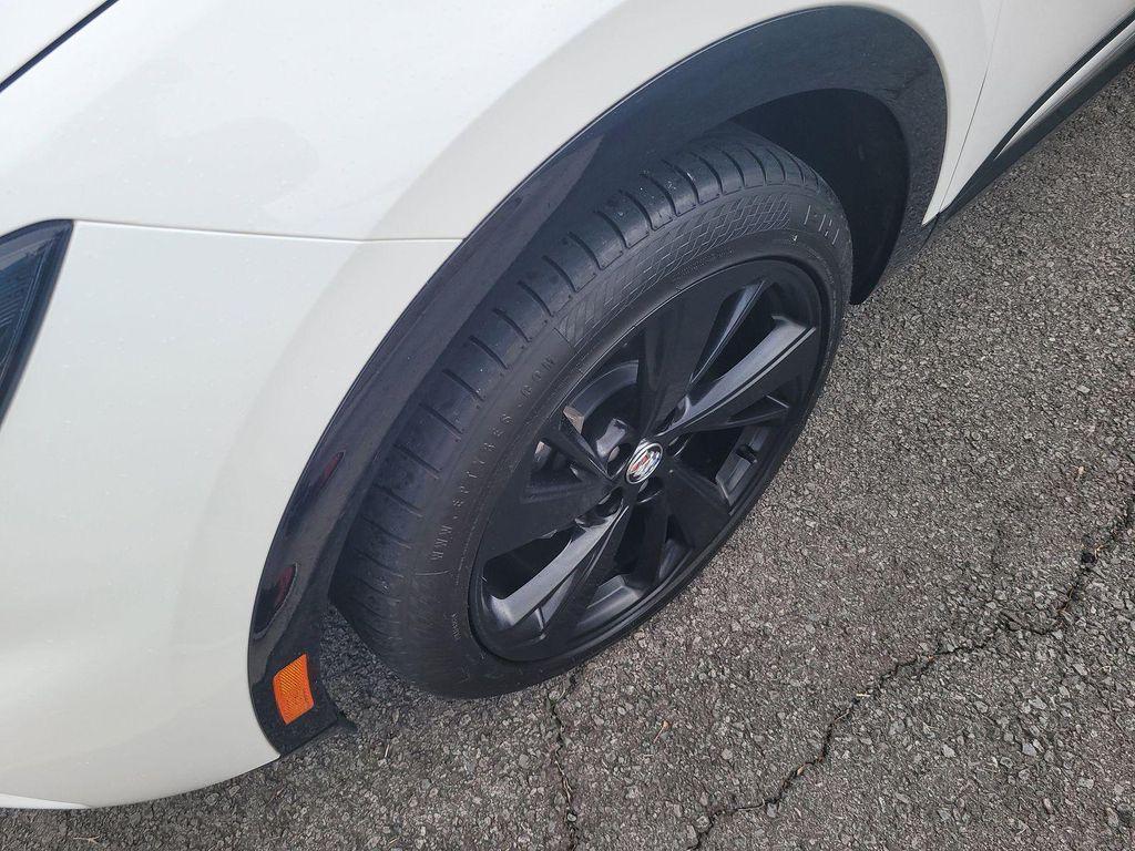 used 2022 Buick Envision car, priced at $17,784