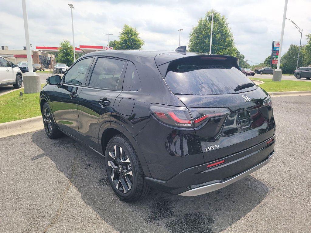 new 2027 Honda HR-V car, priced at $30,943
