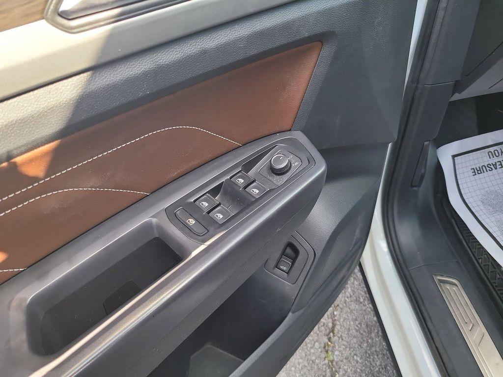 used 2021 Volkswagen Atlas car, priced at $19,299