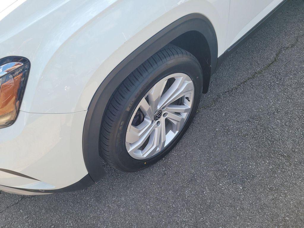 used 2021 Volkswagen Atlas car, priced at $19,299