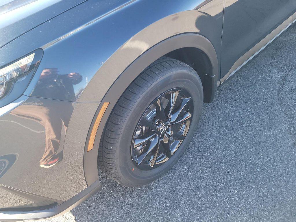 new 2026 Honda CR-V Hybrid car, priced at $41,675