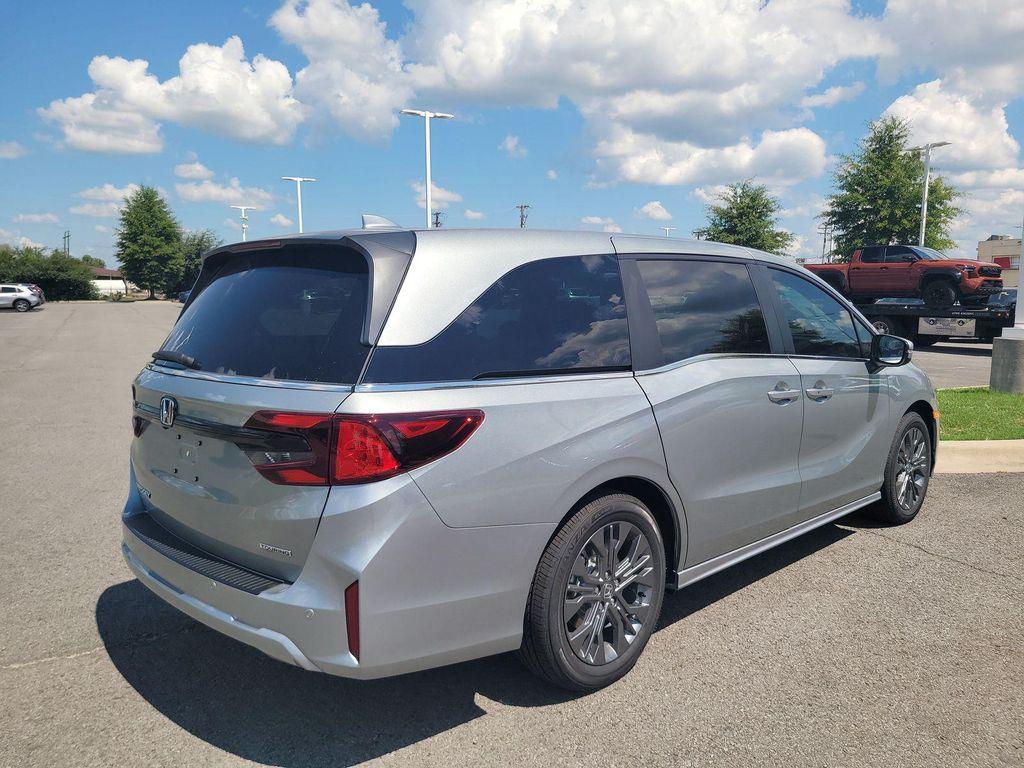 new 2027 Honda Odyssey car, priced at $48,896