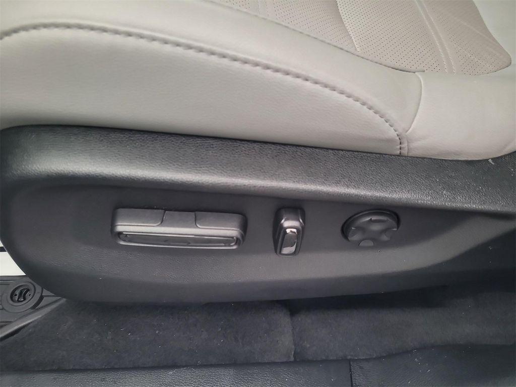 used 2022 Honda CR-V Hybrid car, priced at $30,655